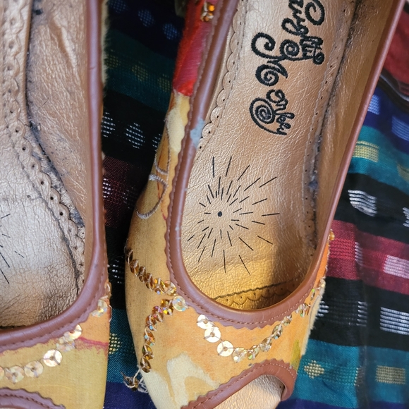 Naughty Monkey colourful heels - Picture 10 of 14